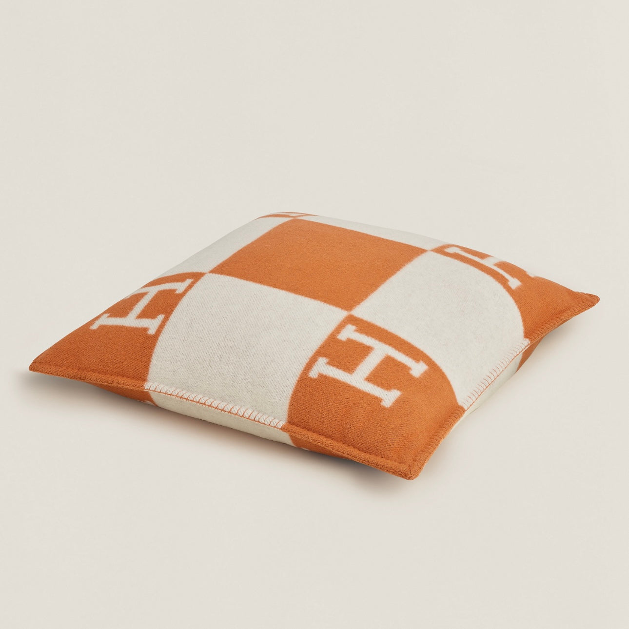 Hermes Avalon Pillow (Potiron)