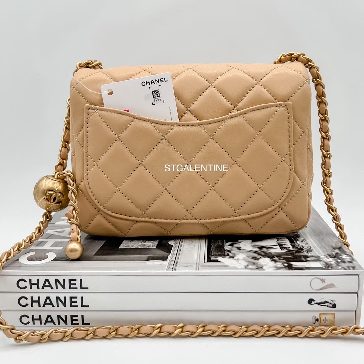 Chanel Beige Pearl Crush