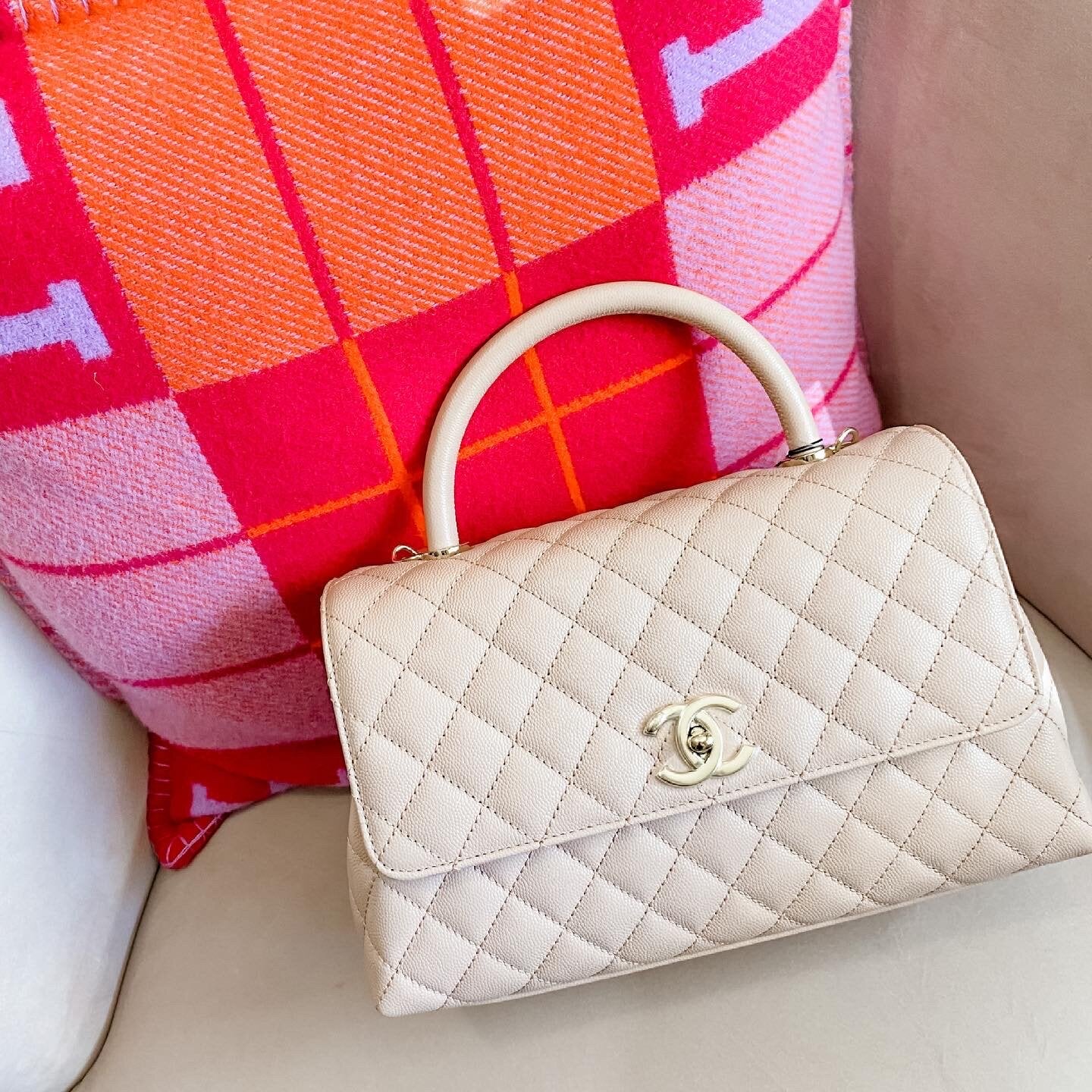 Chanel Coco Handle Medium/Large (Rose Clair)