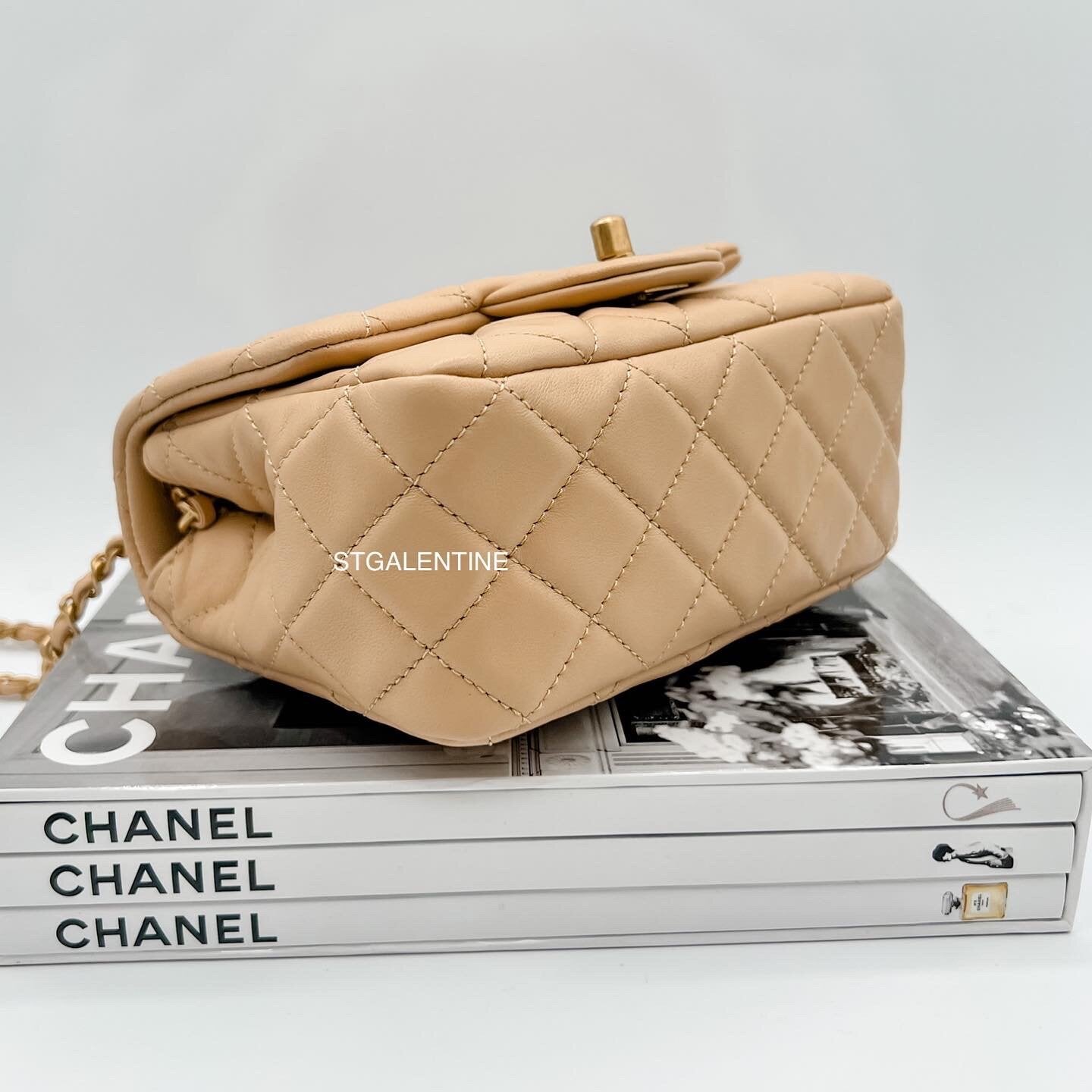 Chanel Beige Pearl Crush
