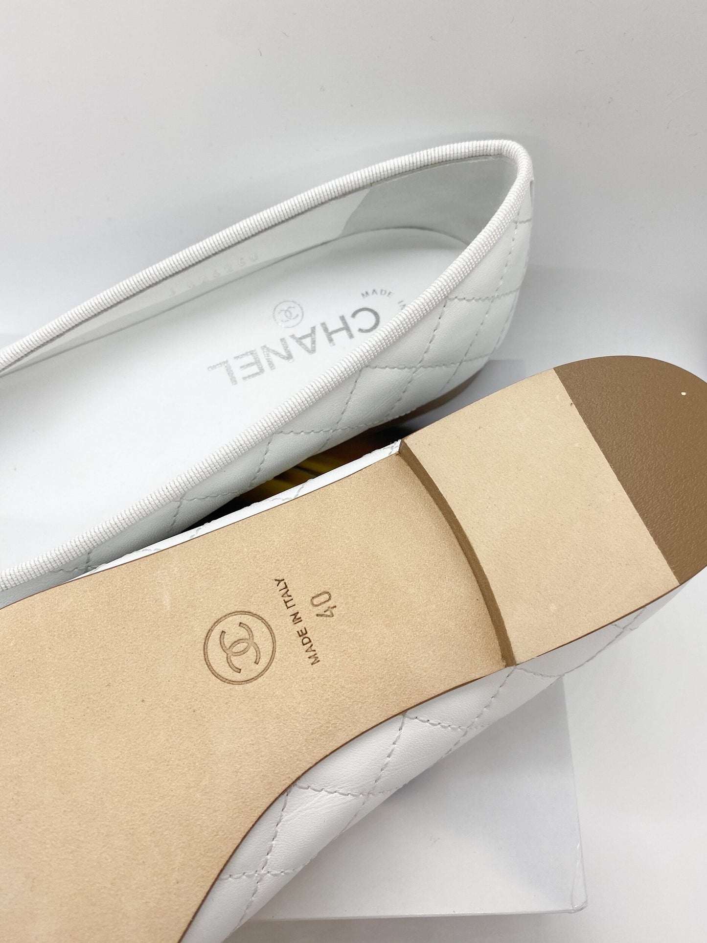 Chanel Ballerina in White Size 40