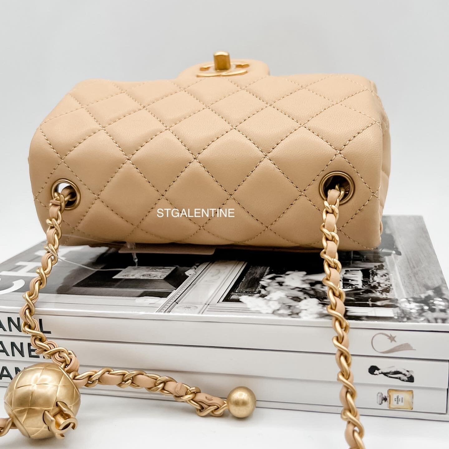 Chanel Beige Pearl Crush