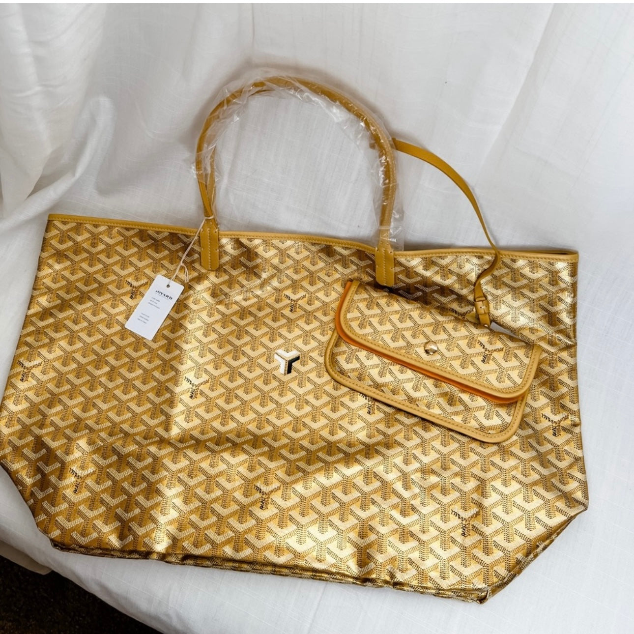 Goyard Limited Edition St Louis (Gold)