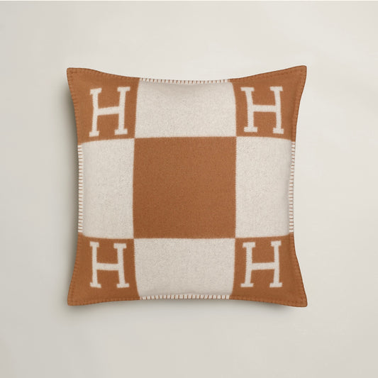 Hermes Avalon Pillow (Camel)