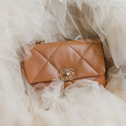 Chanel 19 Caramel in Small