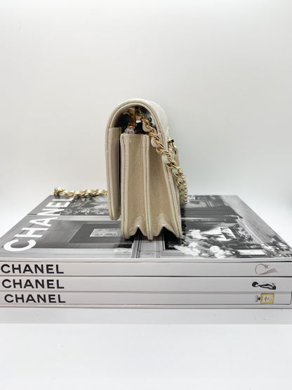 Chanel Mini Wallet On Chain in Iridiscent Ivory