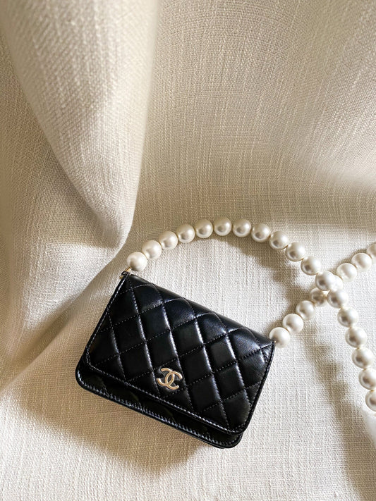 Chanel Wallet On Pearls