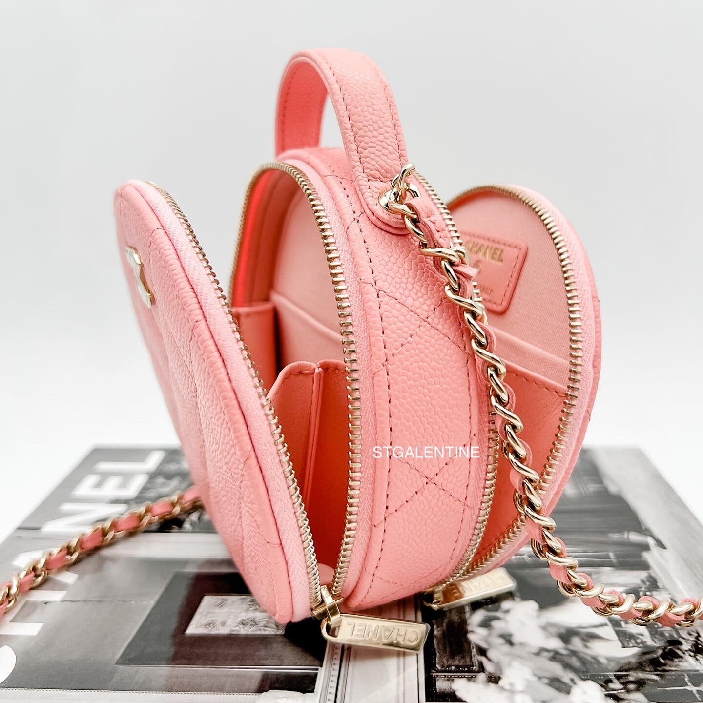 Chanel Pink O Case