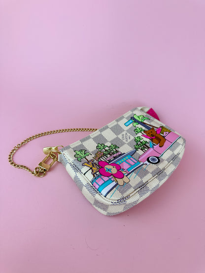 Louis Vuitton Holiday Mini Pochette (Hollywood)